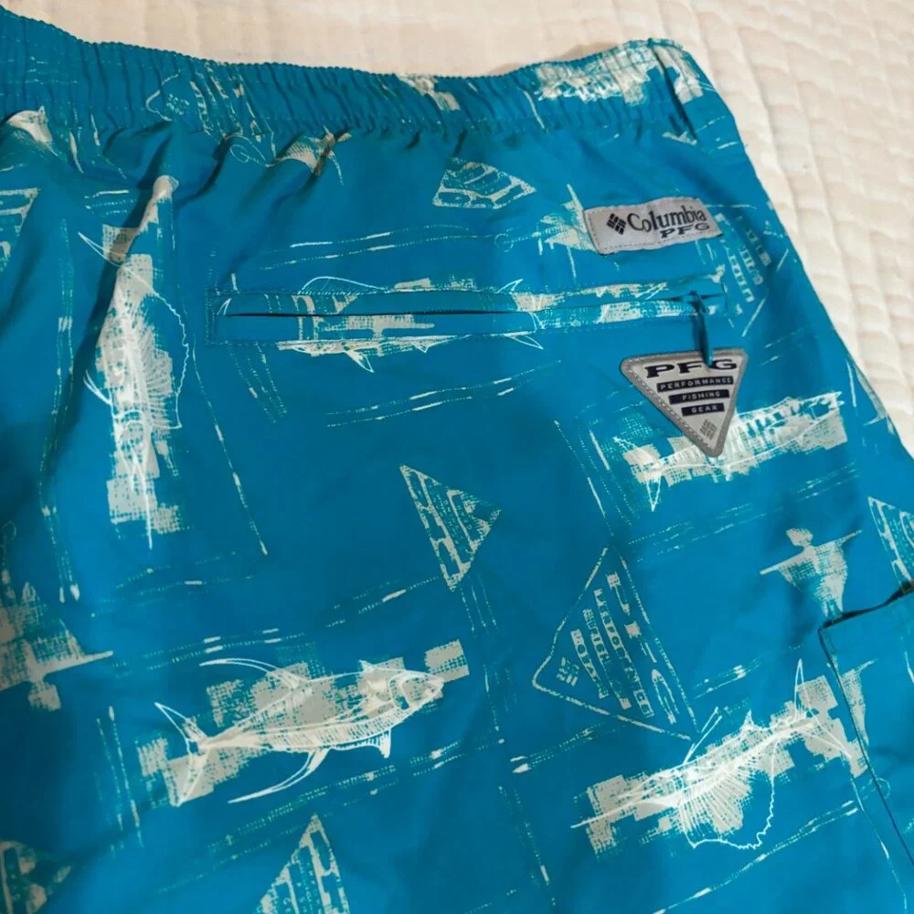 NWT Columbia PFG Blue Fish Print Super Backcast Water Shorts – Men’s XXL‎